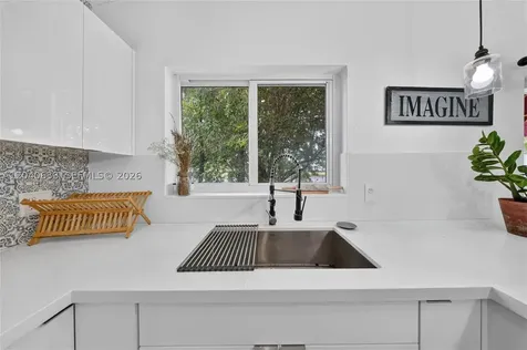 15307 SW 52nd Terrace Miami FL 33185