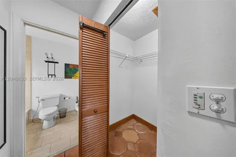 15307 SW 52nd Terrace Miami FL 33185