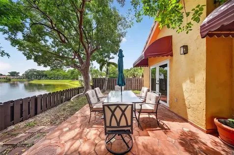 15307 SW 52nd Terrace Miami FL 33185
