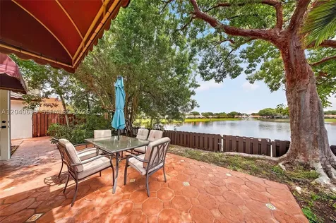 15307 SW 52nd Terrace Miami FL 33185