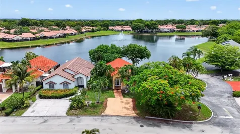 15307 SW 52nd Terrace Miami FL 33185