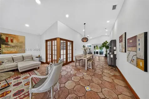 15307 SW 52nd Terrace Miami FL 33185