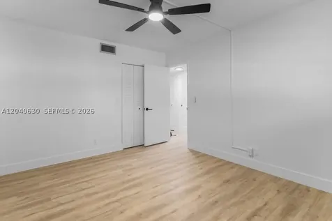 414 SE 10th Street Dania Beach FL 33004