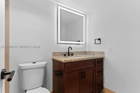 414 SE 10th Street Dania Beach FL 33004