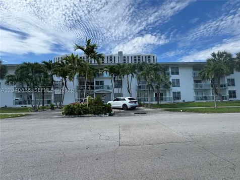 1600 NE 114th Street Miami FL 33181