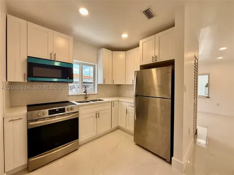228 NW 32nd Avenue Miami FL 33125