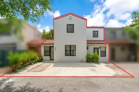 337 W 28th Street Miami Beach FL 33140