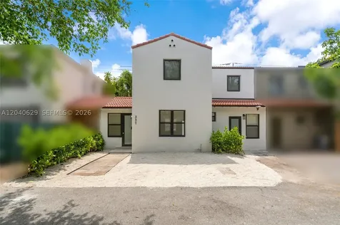 337 W 28th Street Miami Beach FL 33140