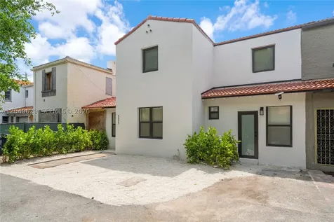 337 W 28th Street Miami Beach FL 33140