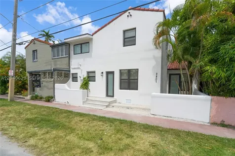 337 W 28th Street Miami Beach FL 33140
