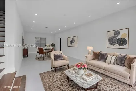 337 W 28th Street Miami Beach FL 33140