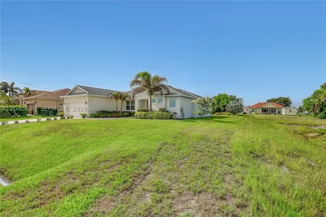 440 SW Undallo Road Port St. Lucie FL 34953