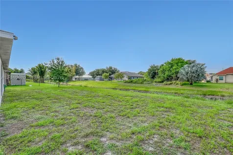 440 SW Undallo Road Port St. Lucie FL 34953