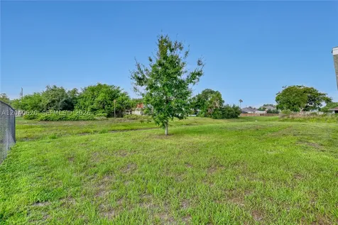 440 SW Undallo Road Port St. Lucie FL 34953