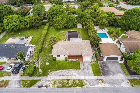 13020 NW 1st Avenue Miami FL 33168