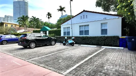 822 Lenox Avenue Miami Beach FL 33139