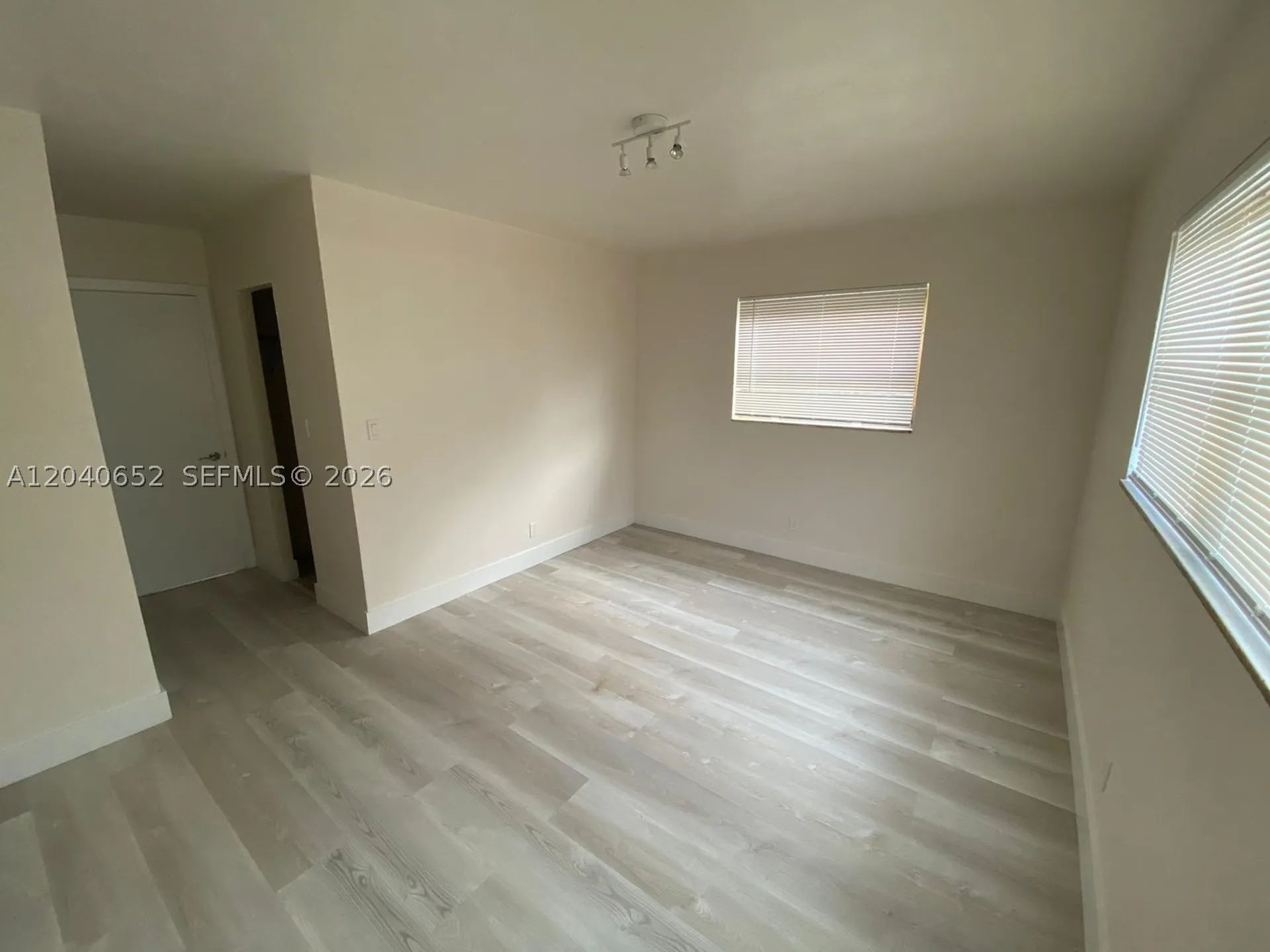1939 Jefferson Street Hollywood FL 33020