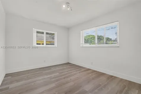 1939 Jefferson Street Hollywood FL 33020