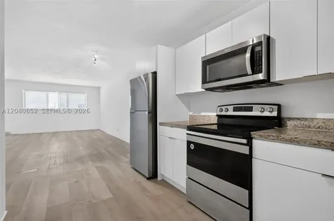 1939 Jefferson Street Hollywood FL 33020
