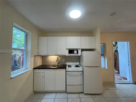 820 SW 31st Avenue Miami FL 33135