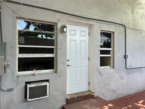 820 SW 31st Avenue Miami FL 33135