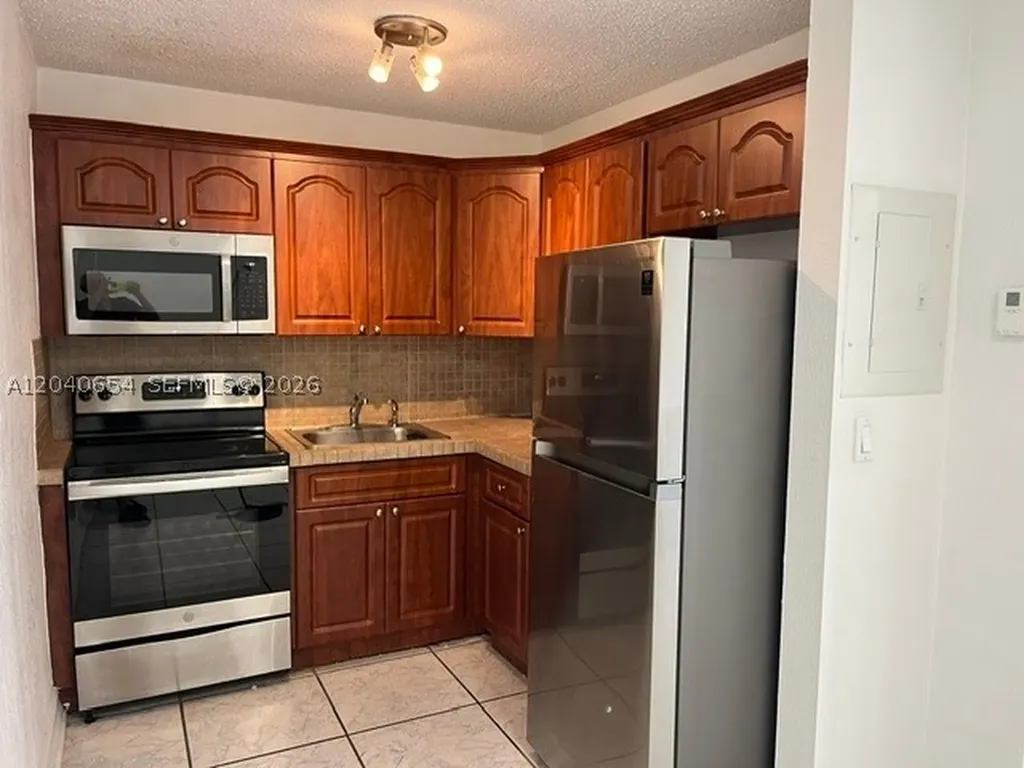 444 SW 4th Street Miami FL 33130