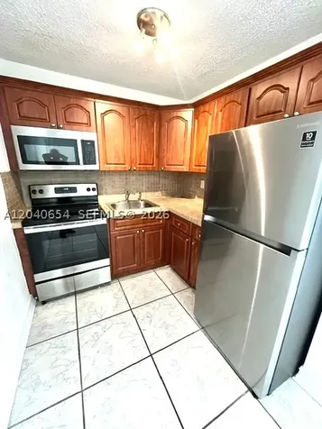 444 SW 4th Street Miami FL 33130