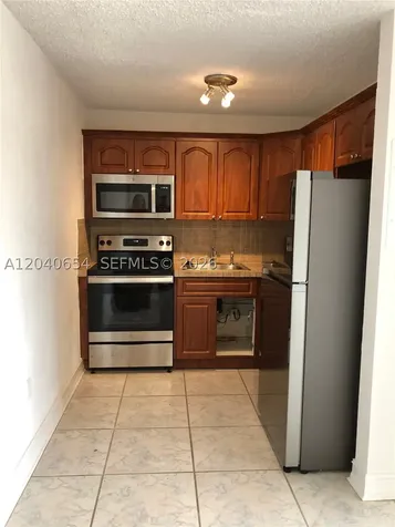 444 SW 4th Street Miami FL 33130