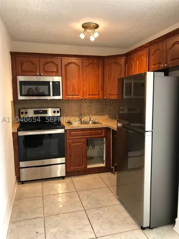 444 SW 4th Street Miami FL 33130