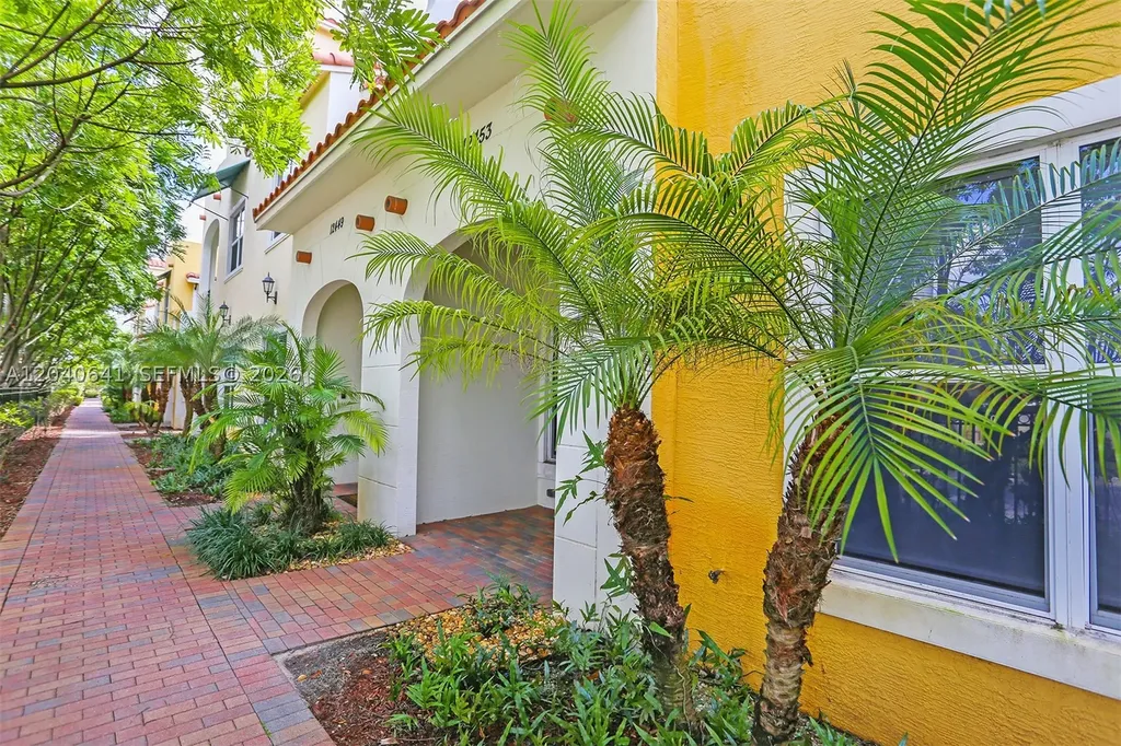 12453 NW 17 Manor Pembroke Pines FL 33028