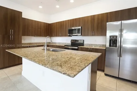 12453 NW 17 Manor Pembroke Pines FL 33028