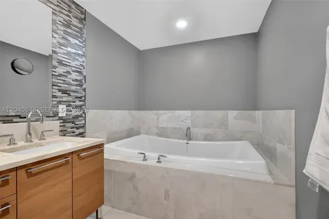 17001 Collins Avenue Sunny Isles Beach FL 33160