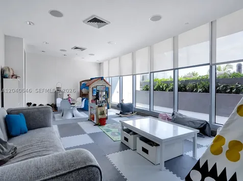 17001 Collins Avenue Sunny Isles Beach FL 33160