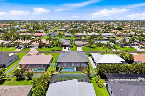 4627 SW 17th Avenue Other City - In The State Of Florida FL 33991