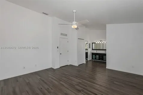 2123 SW 87th Terrace Miramar FL 33025