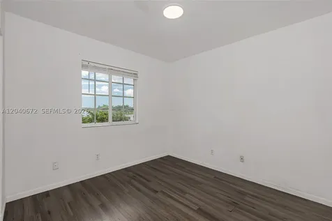 2123 SW 87th Terrace Miramar FL 33025