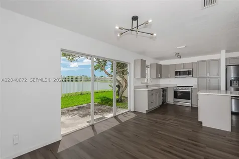 2123 SW 87th Terrace Miramar FL 33025