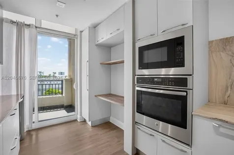 3232 SW 22nd Terrace Miami FL 33145