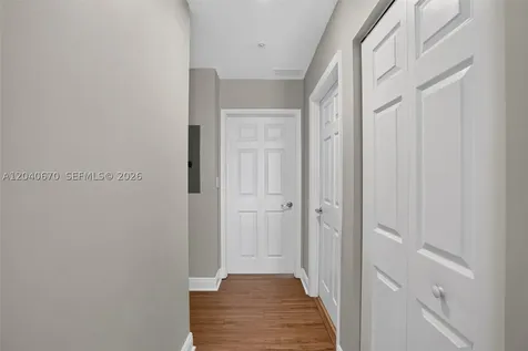 3232 SW 22nd Terrace Miami FL 33145