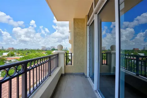 3232 SW 22nd Terrace Miami FL 33145