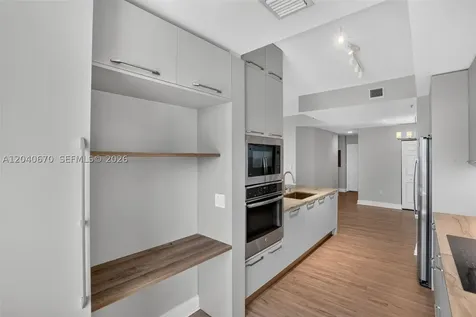 3232 SW 22nd Terrace Miami FL 33145