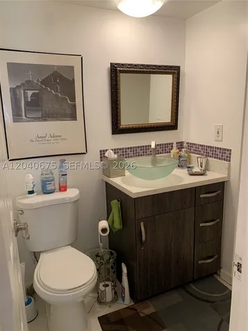5700 Collins Avenue Miami Beach FL 33140
