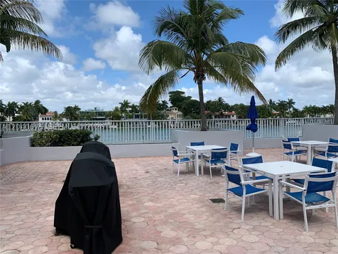5700 Collins Avenue Miami Beach FL 33140