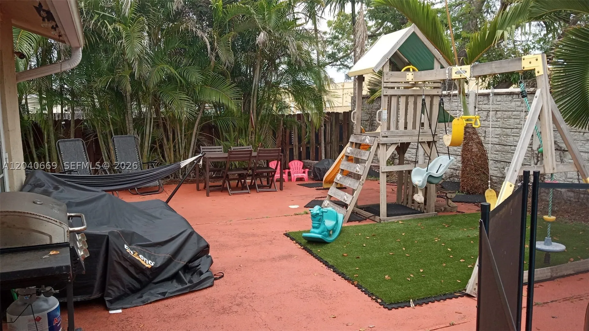 6645 Franklin Street Hollywood FL 33024