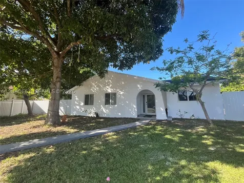 16805 SW 109th Court Miami FL 33157
