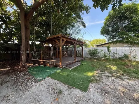 16805 SW 109th Court Miami FL 33157