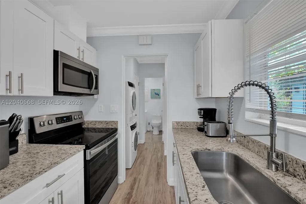 1716 SW 11th Court Fort Lauderdale FL 33312