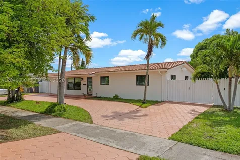 7701 W 16th Court Hialeah FL 33014