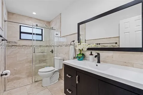 7701 W 16th Court Hialeah FL 33014