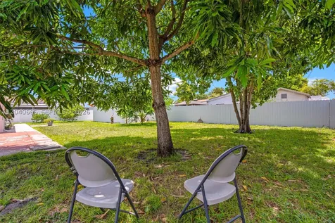 7701 W 16th Court Hialeah FL 33014
